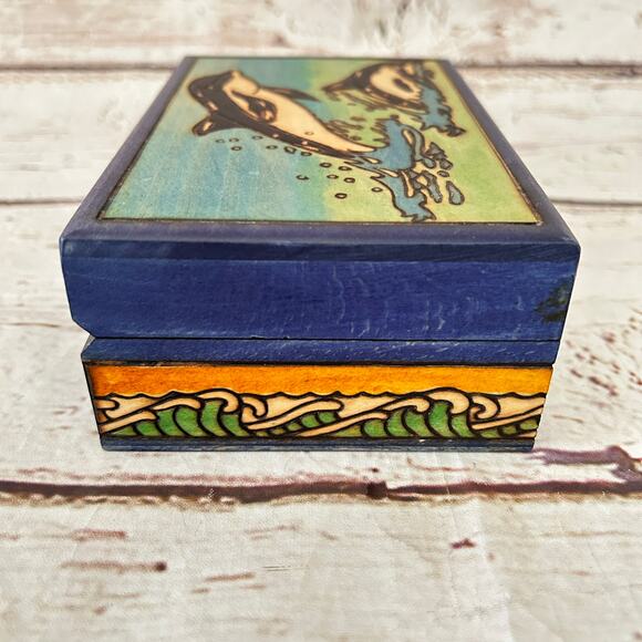 Vintage Dolphin Polished Jewelry Keepsake Trinket Box - Picture 6 of 10